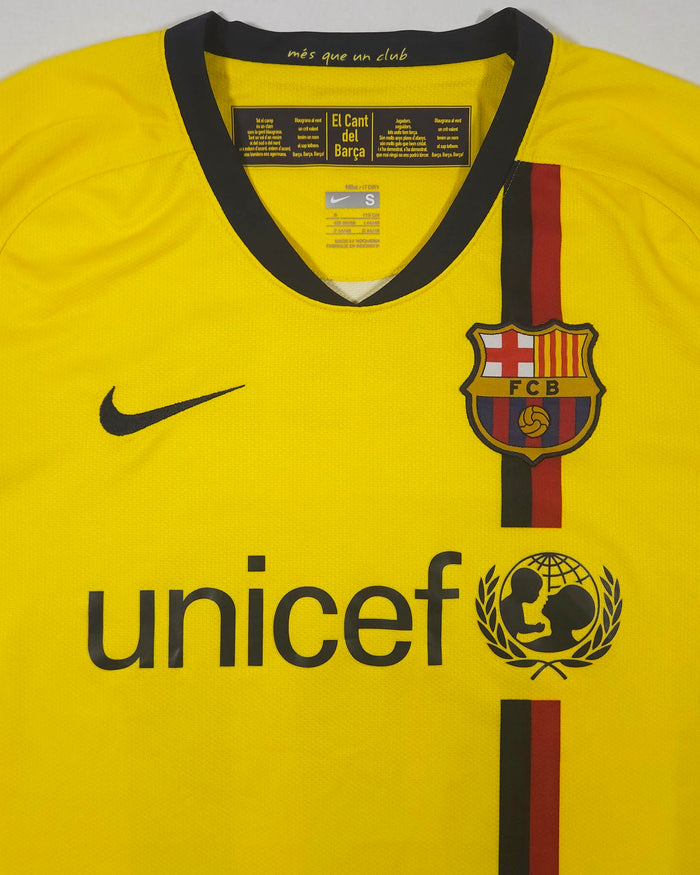 2008-09 Barcelona Away Shirt Messi #10 - detailed view