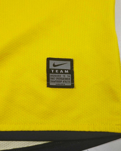 2008-09 Barcelona Away Shirt Messi #10 - detailed view