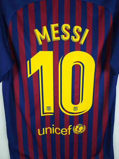 2018-19 Barcelona Home Shirt Messi #10 - detailed view