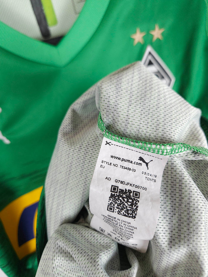 2018-19 Borussia Mönchengladbach Third Shirt - detailed view