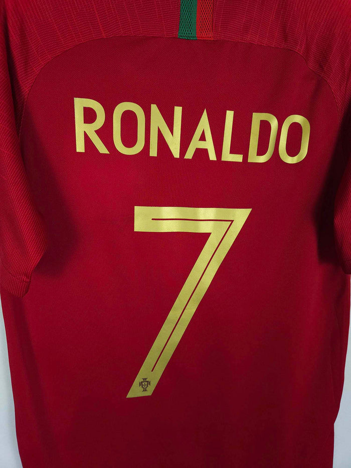 2018-19 Portugal Home Shirt Ronaldo #7 - detailed view