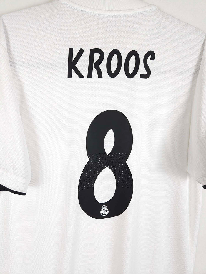 2018-19 Real Madrid Home Shirt Kroos #8 - detailed view