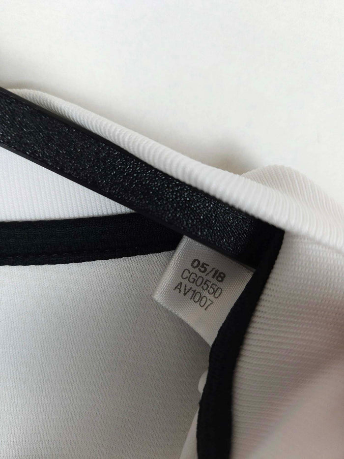 2018-19 Real Madrid Home Shirt Kroos #8 - detailed view