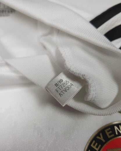 2019-20 Feyenoord Goalkeeper Shirt - detailed view