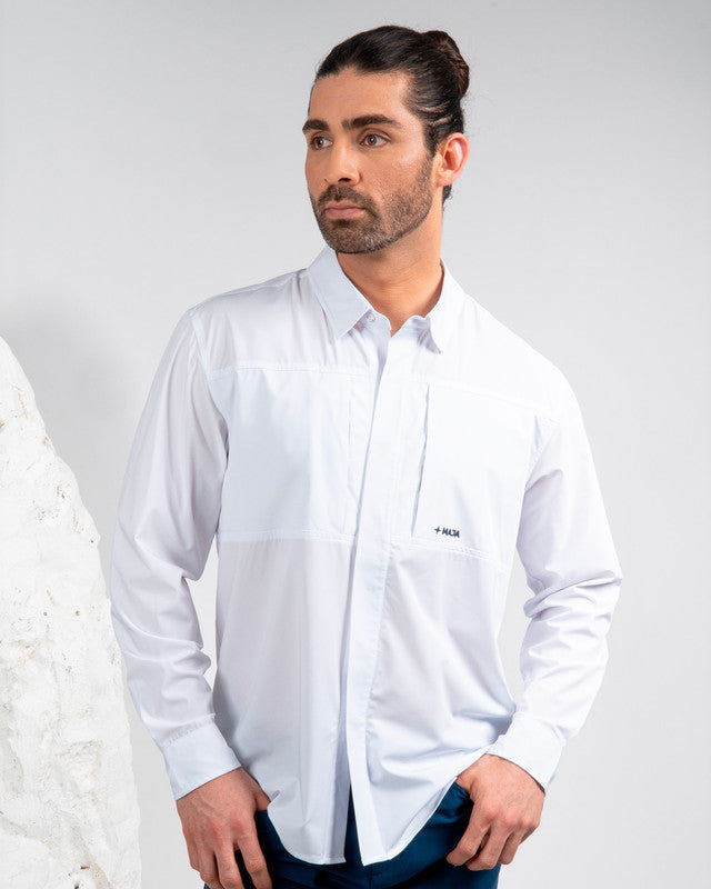 Camisa Pacífica, Blanco, vista frontal, fit Relajado, Poliéster, con Tela estiramiento 4 vías, ideal para oficina