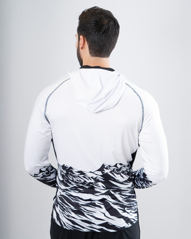 Camiseta Performance con Máscara Ambición, Patrón rocamar blanco, vista posterior, fit Relajado, Poliéster, con Lavar a máquina con ciclo delicado de agua fría, uso versátil
