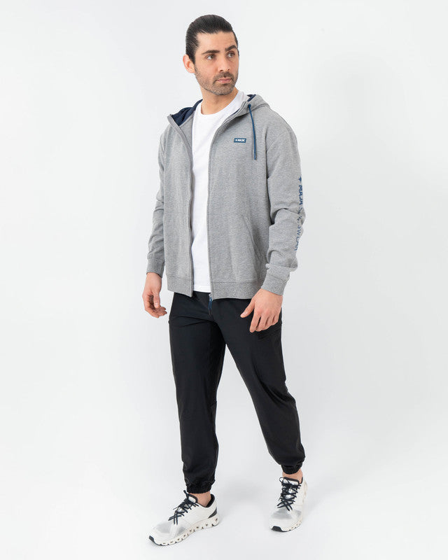 Hoodie MAJA® Boreal, Gris, detalle, fit Slim, Poliéster, con Tela Transpirable, perfecta para climas fríos