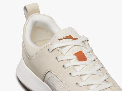 Off White / White