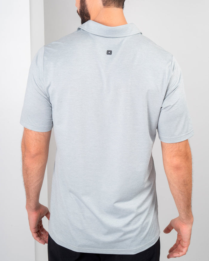 MAJA® Polo Active, Gris claro, vista posterior, fit Regular, Poliéster, con Protección UV UPF50+, uso versátil