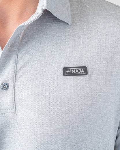 MAJA® Polo Active, Gris claro, vista lateral, fit Regular, Poliéster, con Protección UV UPF50+, uso versátil