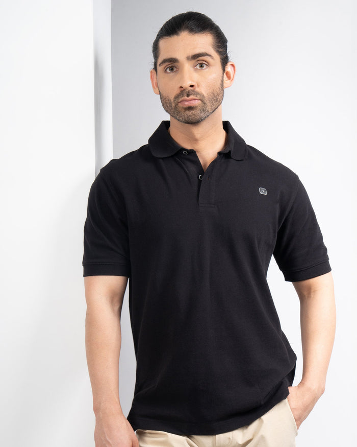 Polo Pique, Negro, vista frontal, fit Regular, Algodón, con Tela estiramiento 4 vías, uso versátil