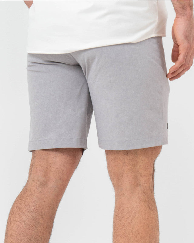 Short MAJA® Origen, Gris, vista posterior, fit Regular, Poliéster, con Repelente al agua, cómoda para entrenamiento