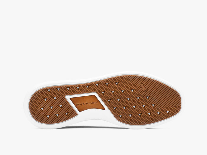 mocha / white